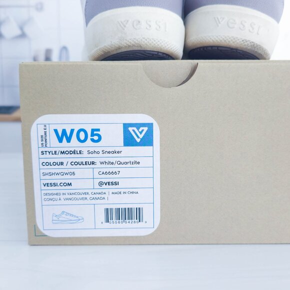 Like New - Vessi - 100% Waterproof Soho Sneaker - Size W05 - Picture 6 of 11